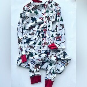 Little Blue House Unisex pajama Set size 8 with Winter Adventure Print